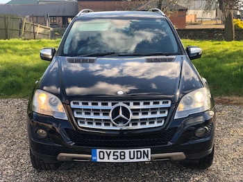 Used Mercedes-Benz M Class 2008 for sale - 76769353: Photo