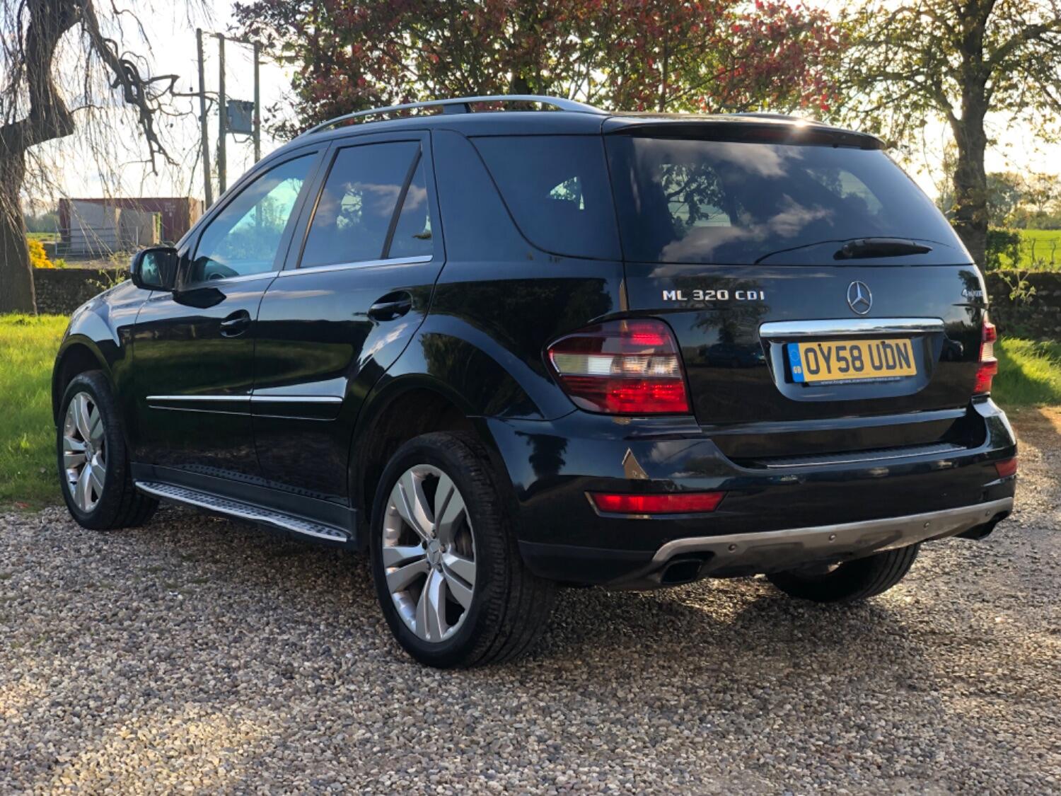 Used Mercedes-Benz M Class 2008 for sale - 76618729: Photo 6