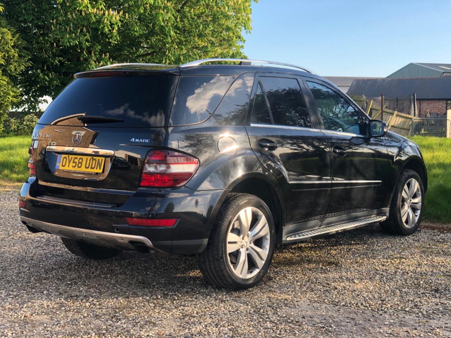 Used Mercedes-Benz M Class 2008 for sale - 76618729: Photo 8