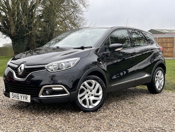 Used Renault Captur 2016 for sale - 77289053: Photo