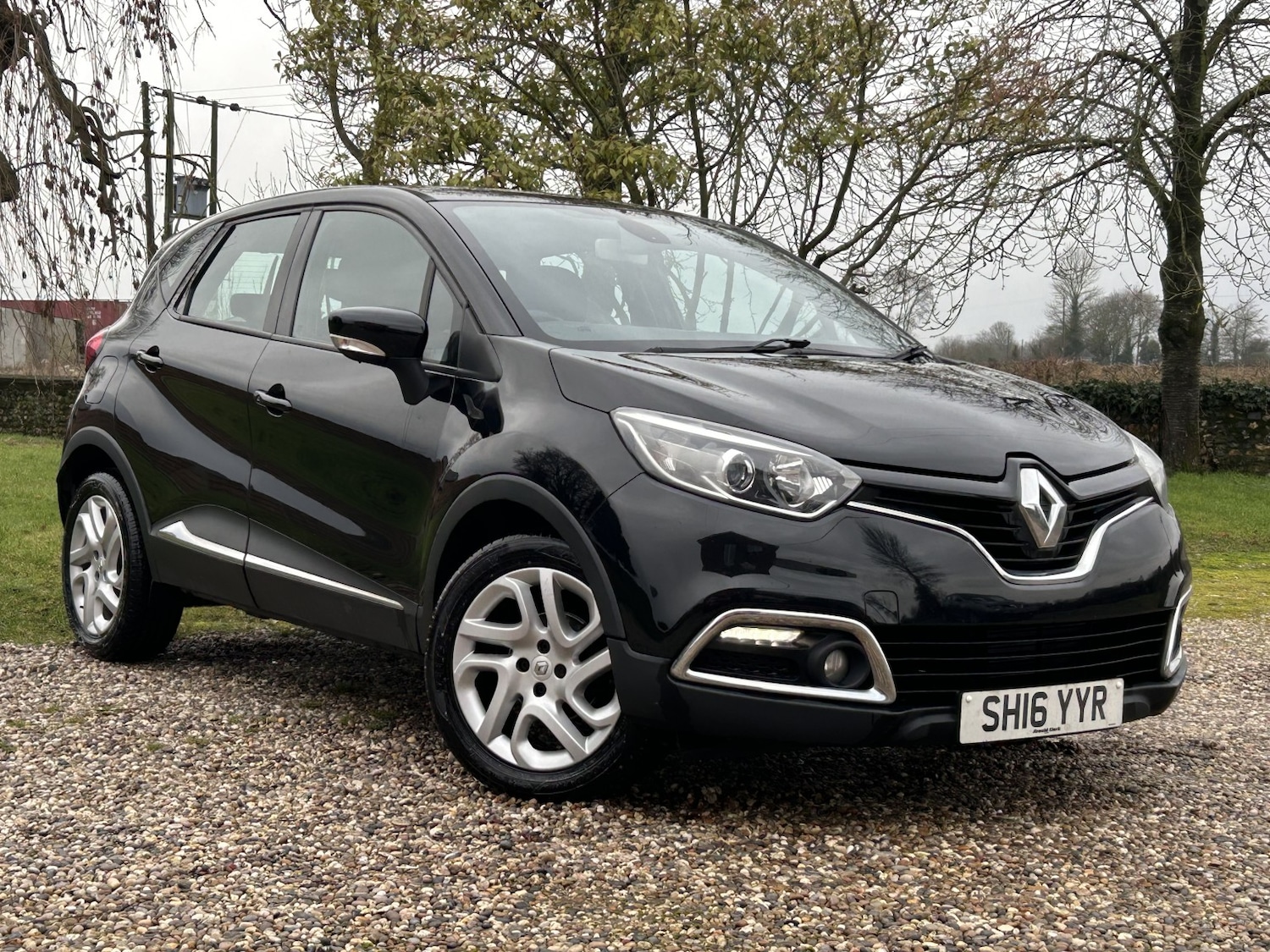 Used Renault Captur 2016 for sale - 77289053: Photo 4