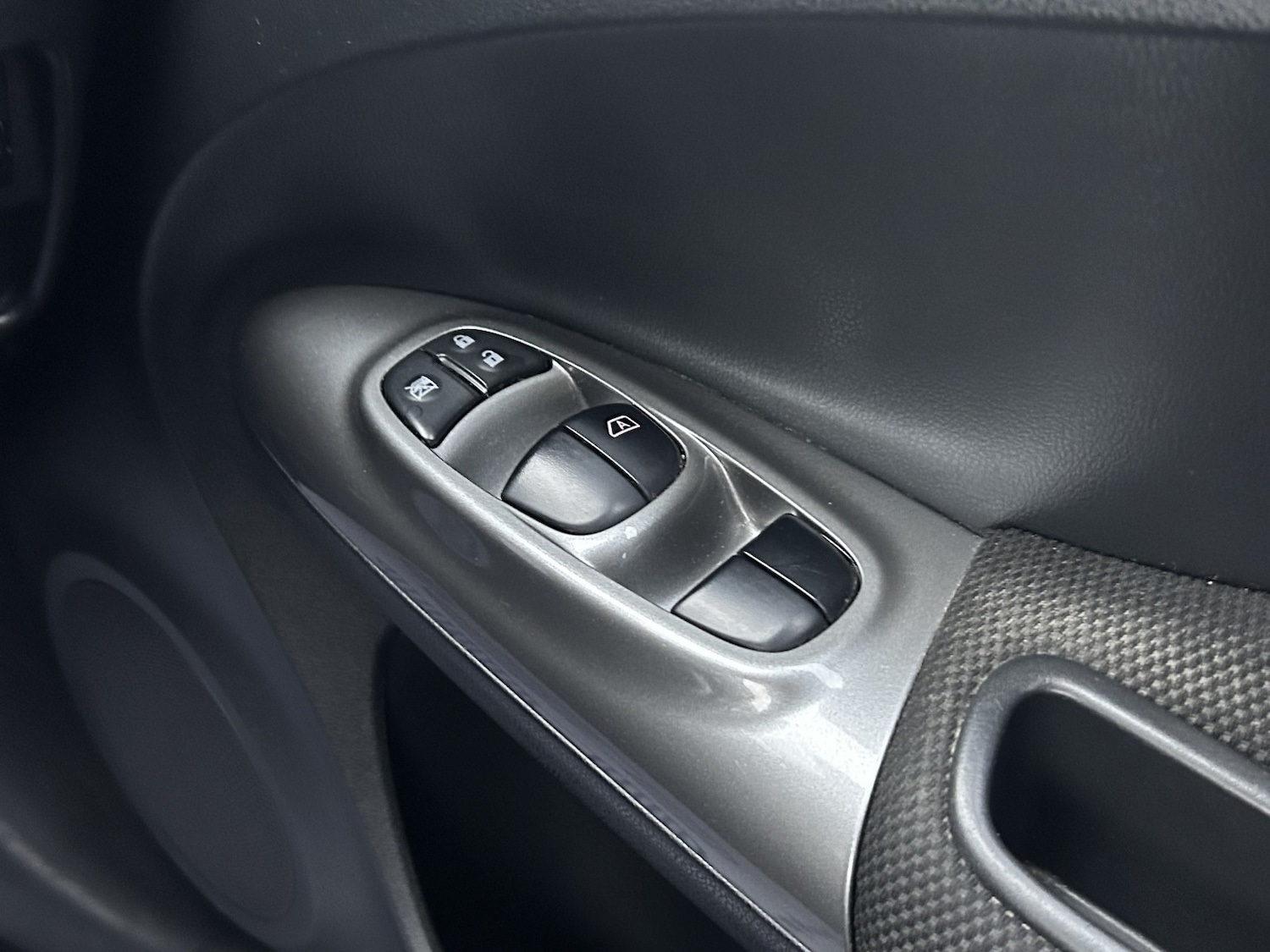 Used Nissan Juke 2015 for sale - 77258824: Photo 19