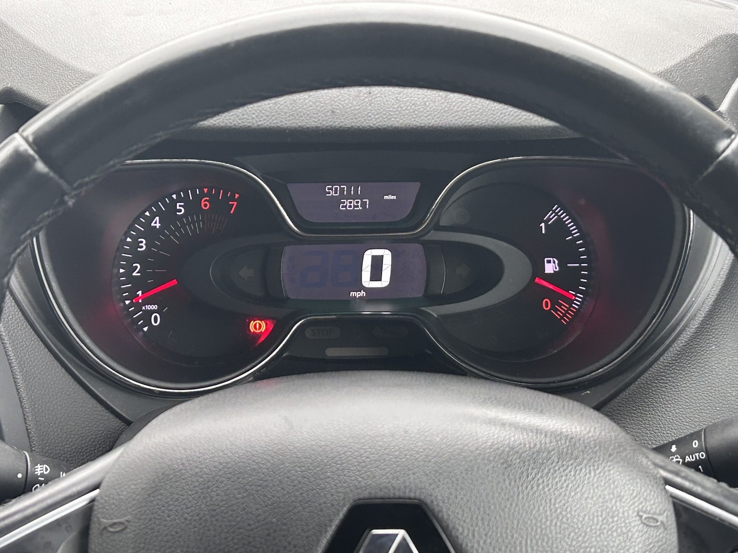 Used Renault Captur 2018 for sale - 77423392: Photo 21