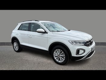 Used Volkswagen T-Roc 2023 for sale - 79705335: Photo