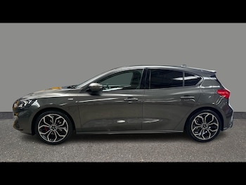 Used Ford Focus 2020 for sale - 78699300: Photo