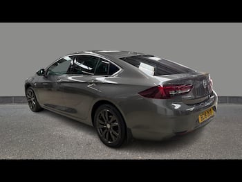 Used Vauxhall Insignia 2018 for sale - 79825579: Photo