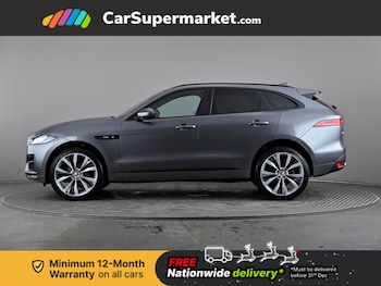Used Jaguar F-Pace 2018 for sale - 76922929: Photo