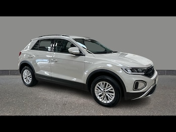 Used Volkswagen T-Roc 2023 for sale - 78991681: Photo