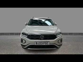Used Volkswagen T-Roc 2023 for sale - 78991681: Photo