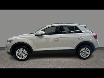 Used Volkswagen T-Roc 2023 for sale - 78991681: Photo