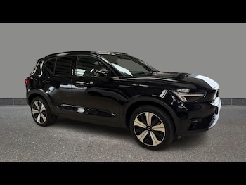 Used Volvo XC40 2023 for sale - 79556633: Photo