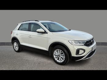 Used Volkswagen T-Roc 2023 for sale - 79649256: Photo