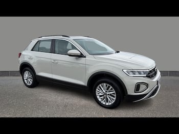 Used Volkswagen T-Roc 2023 for sale - 79764993: Photo