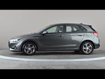 Used Hyundai i30 2023 for sale - 79649282: Photo