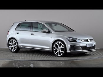 Used Volkswagen Golf 2019 for sale - 78991659: Photo