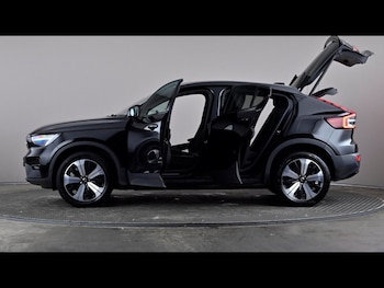 Used Volvo C40 2023 for sale - 79478289: Photo
