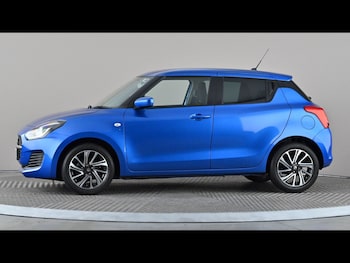 Used Suzuki Swift 2023 for sale - 79556603: Photo