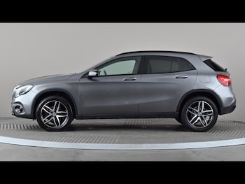 Used Mercedes-Benz GLA 2019 for sale - 79215547: Photo