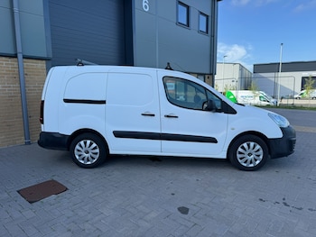 Used Peugeot Partner 2016 for sale - 78944626: Photo