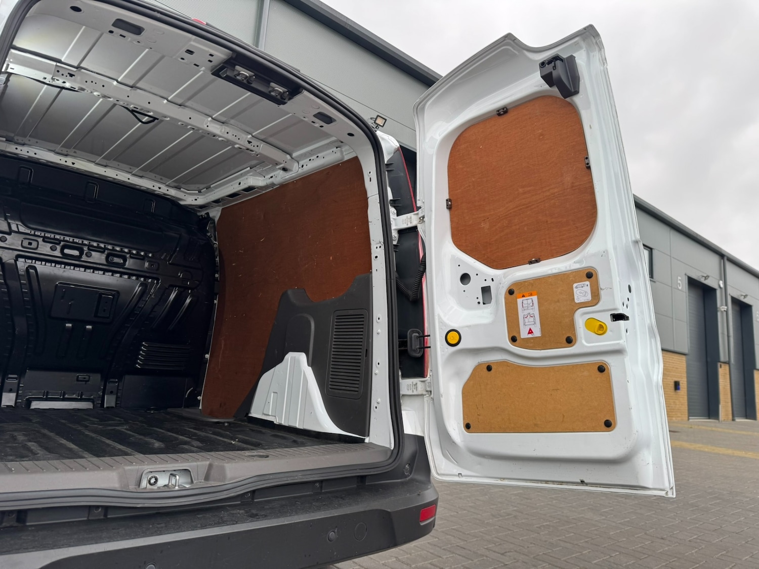 Used Ford Transit Connect 2019 for sale - 75341857: Photo 22