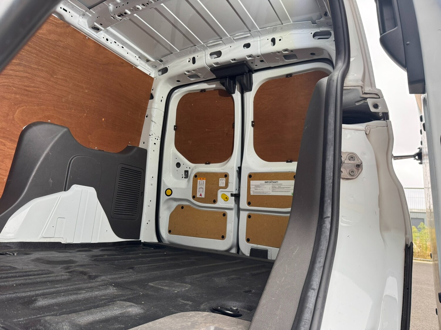 Used Ford Transit Connect 2019 for sale - 75341857: Photo 24