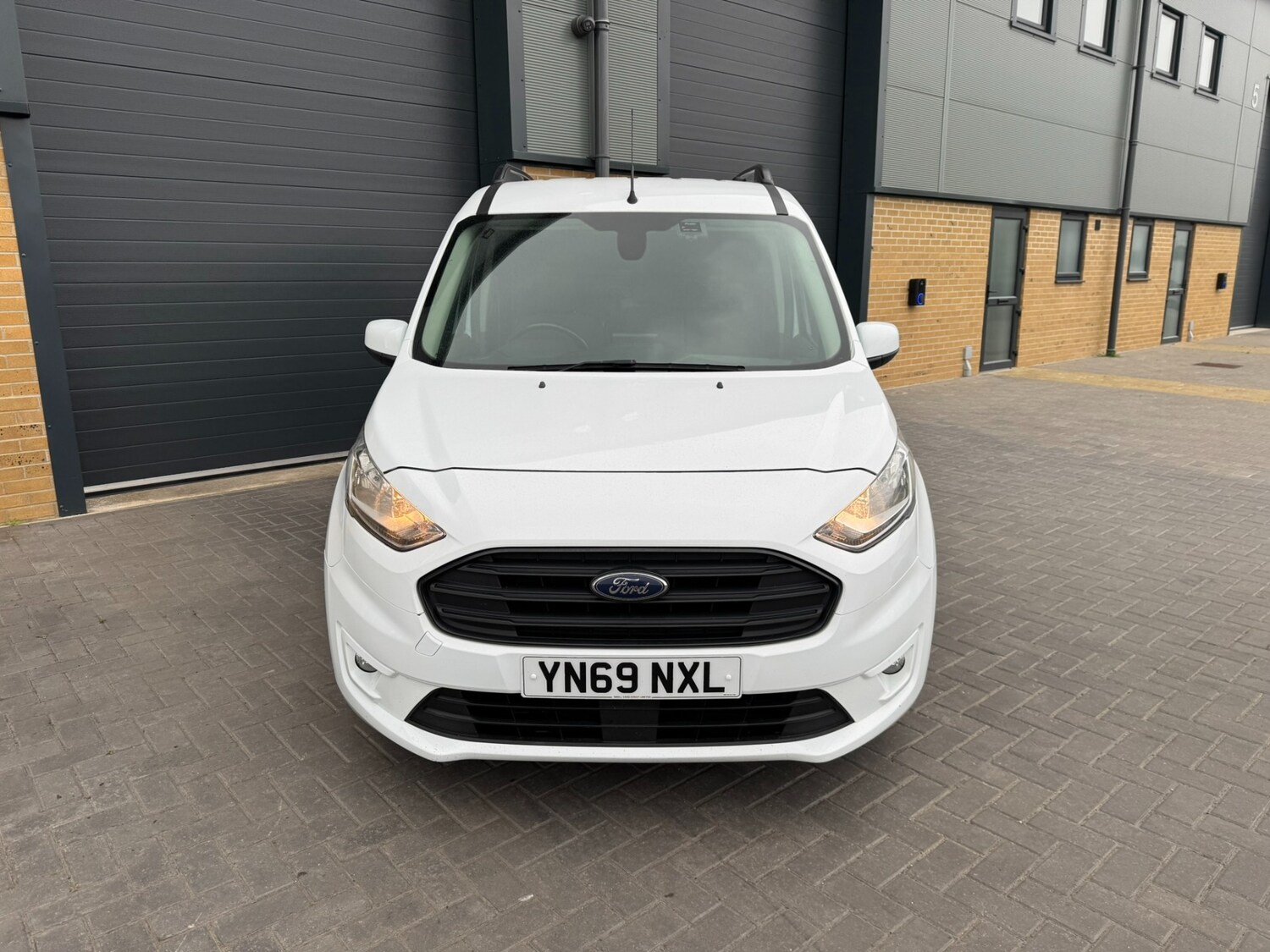 Used Ford Transit Connect 2019 for sale - 75341857: Photo 3