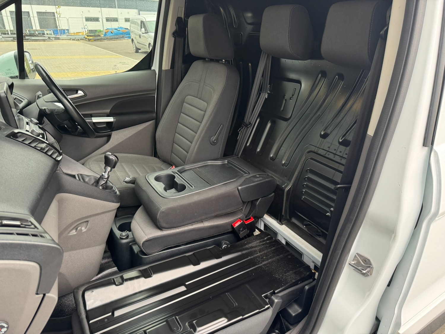 Used Ford Transit Connect 2019 for sale - 75341857: Photo 42