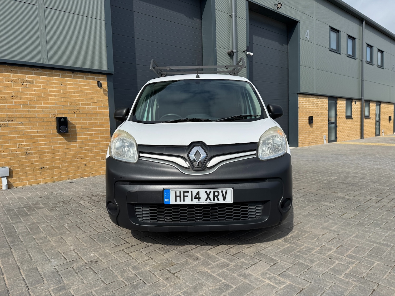 Used Renault Kangoo 2014 for sale - 77288816: Photo 2