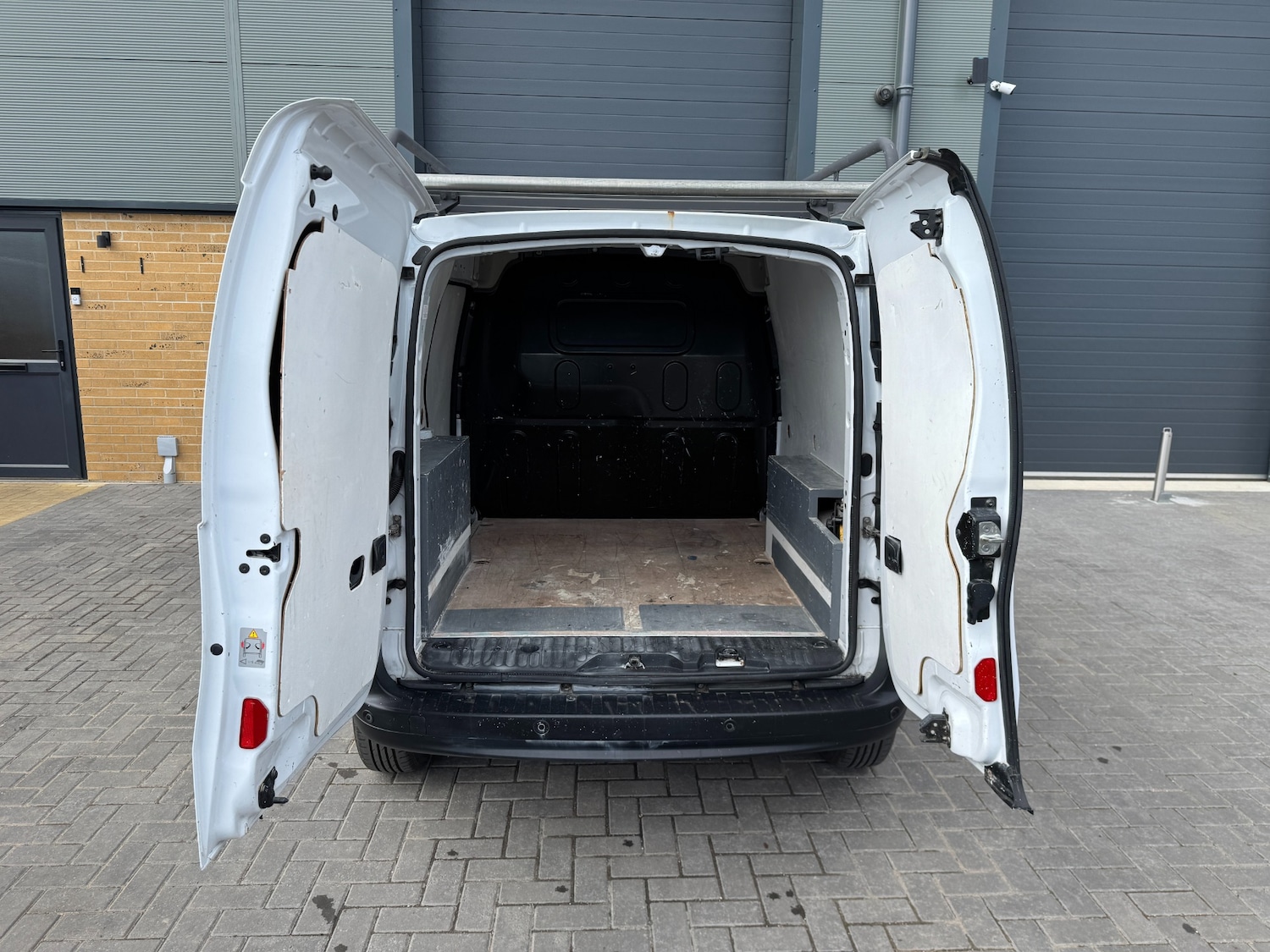 Used Renault Kangoo 2014 for sale - 77288816: Photo 21