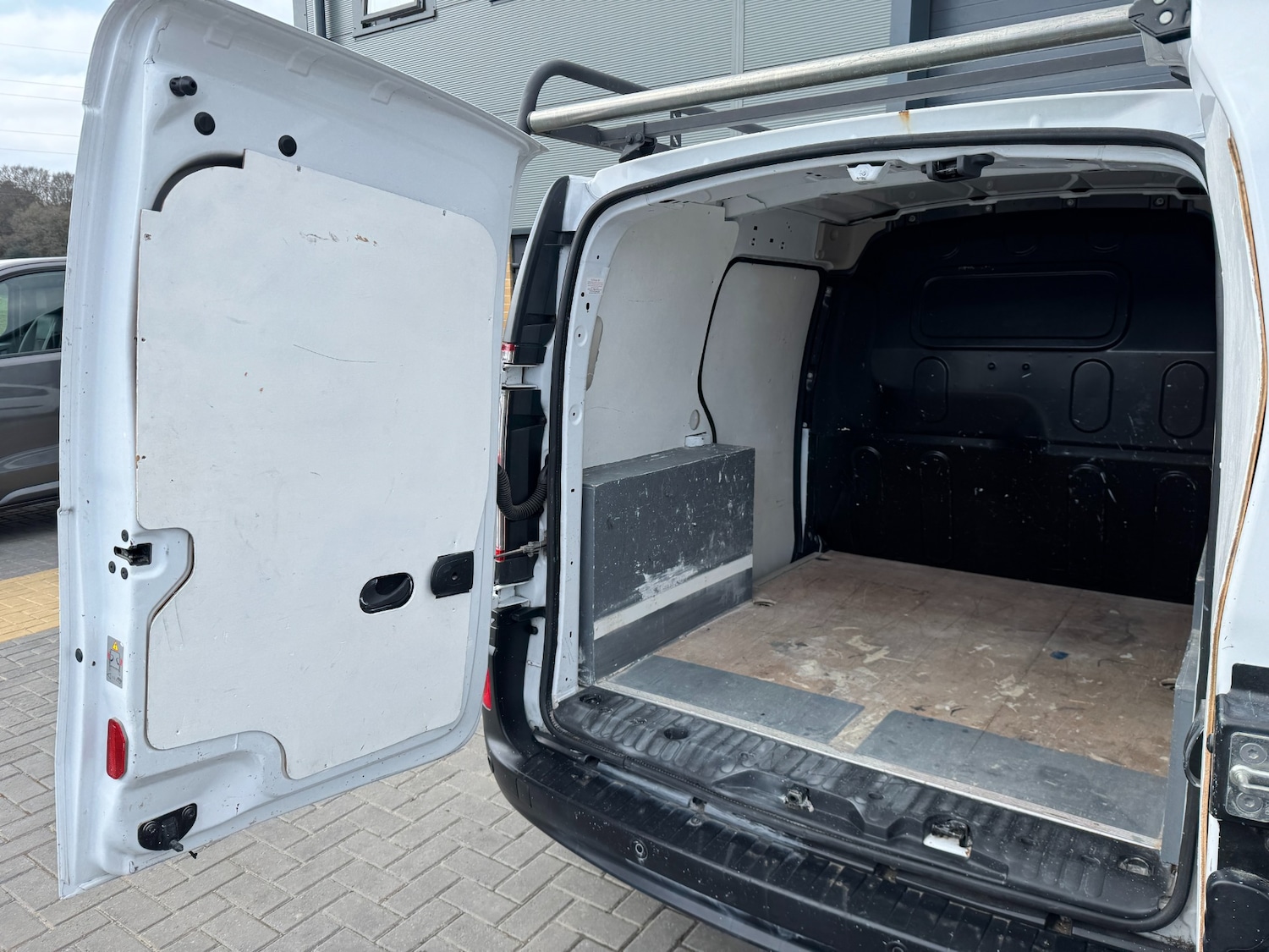 Used Renault Kangoo 2014 for sale - 77288816: Photo 23