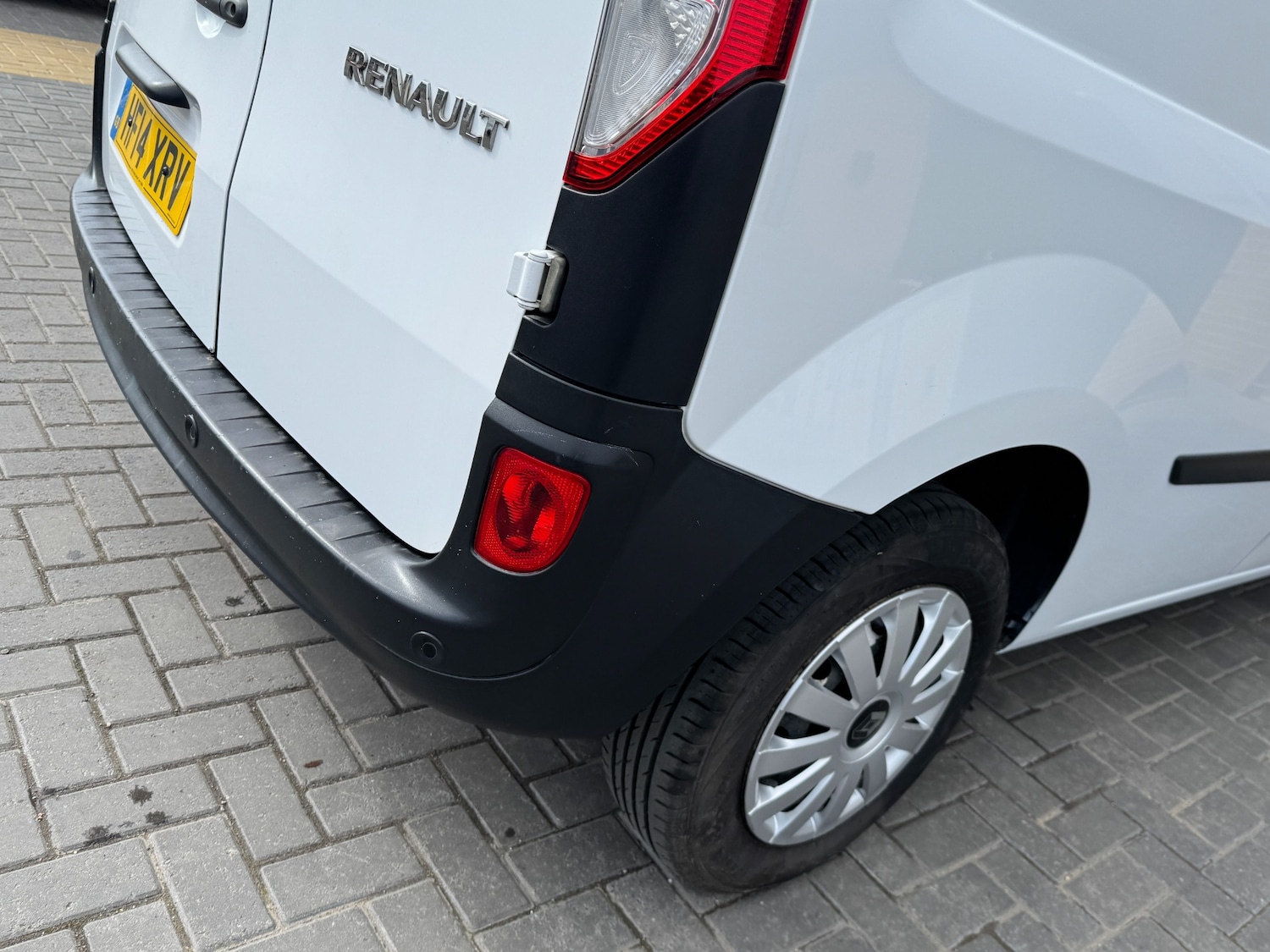 Used Renault Kangoo 2014 for sale - 77288816: Photo 9