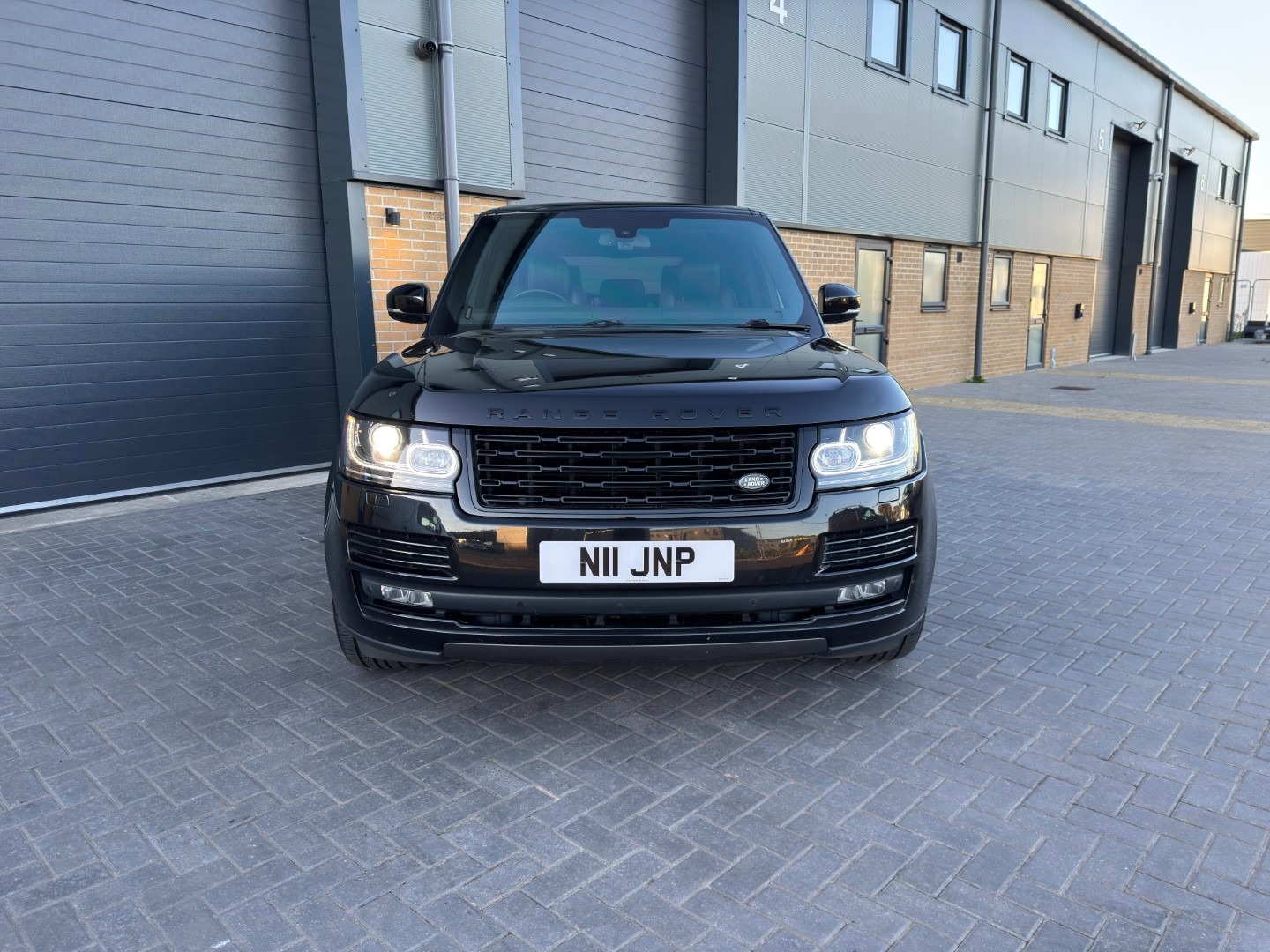 Used Land Rover Range Rover 2013 for sale - 76074215: Photo 2