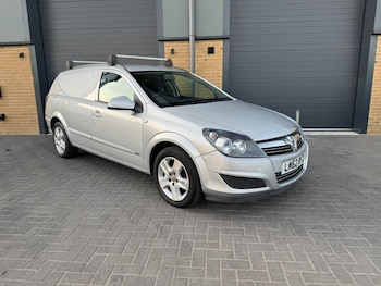 Used Vauxhall Astra Van 2012 for sale - 79307860: Photo