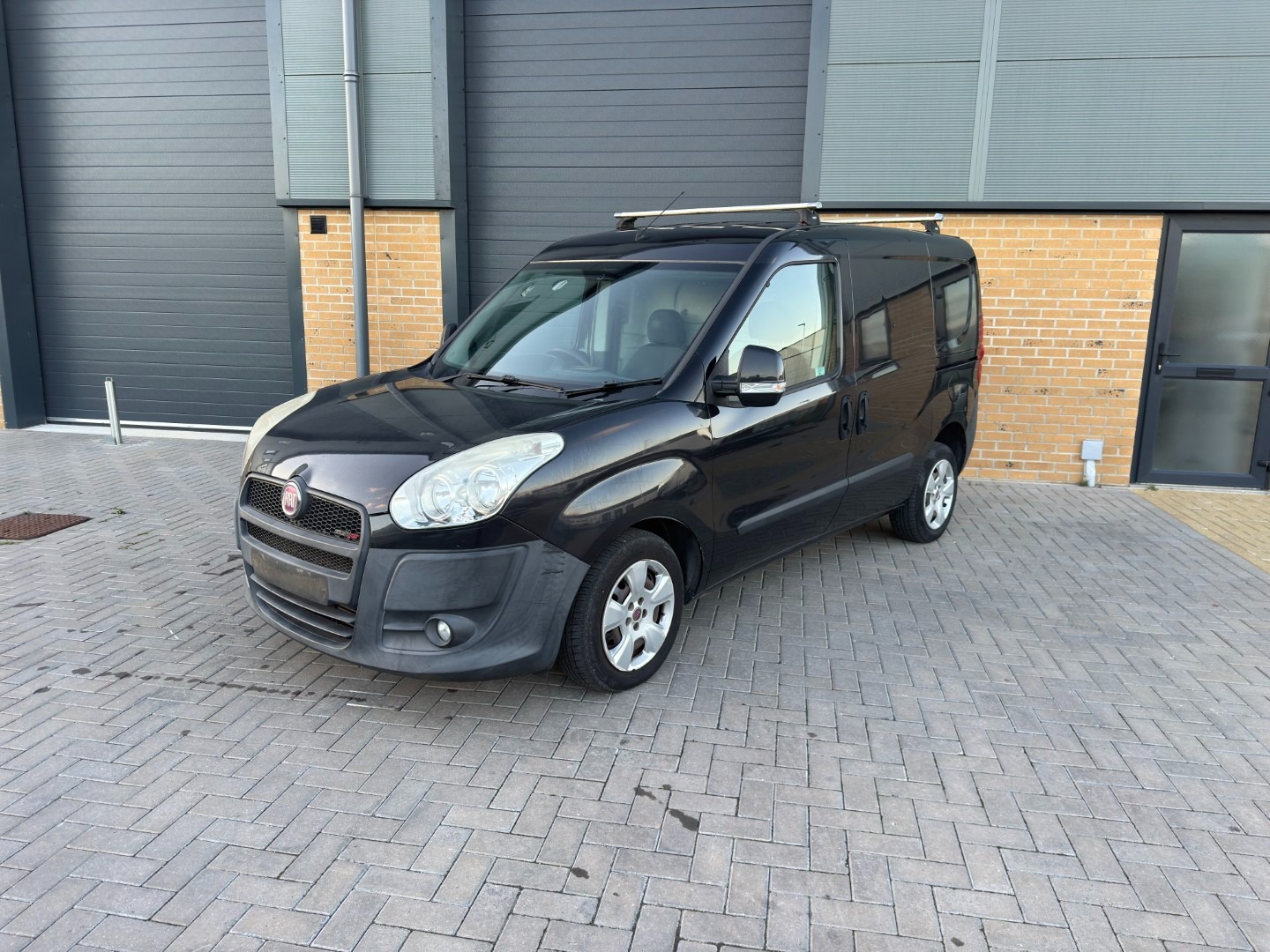 Used Fiat Doblo 2010 for sale - 76627377: Photo 1
