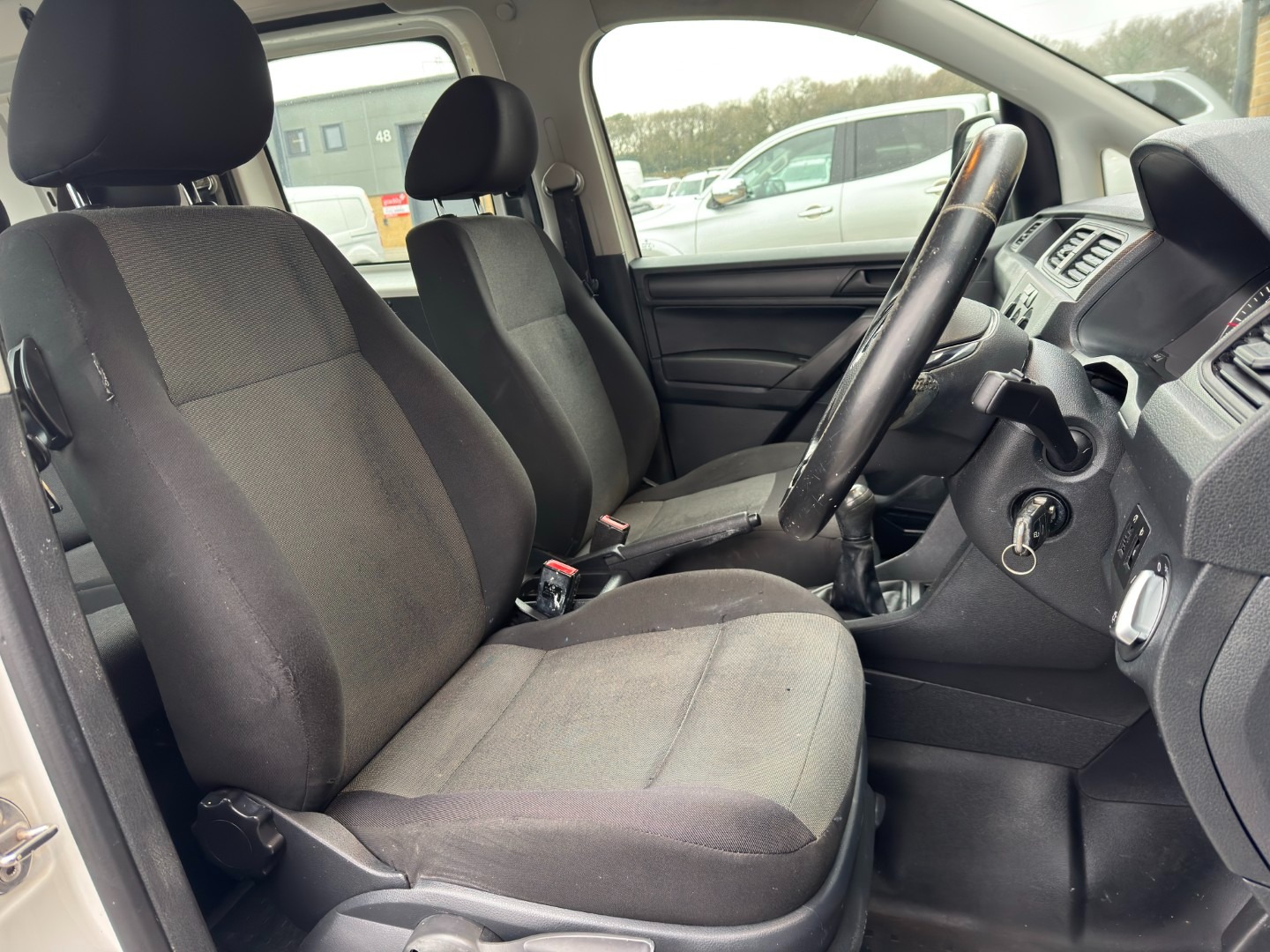 Used Volkswagen Caddy Maxi 2018 for sale - 76609809: Photo 32