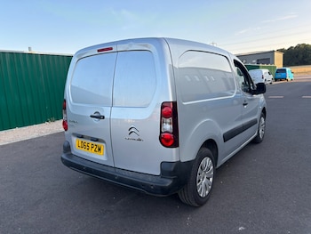 Used Citroen Berlingo 2015 for sale - 79424416: Photo