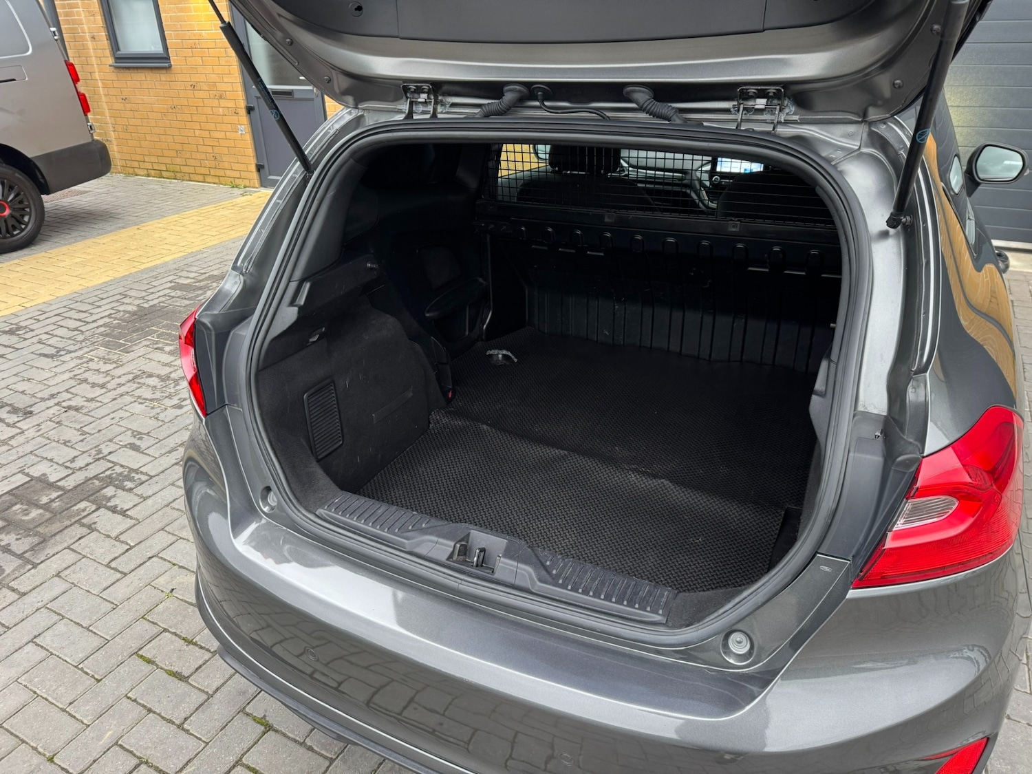 Used Ford Fiesta 2019 for sale - 77584669: Photo 27