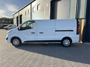 Used Vauxhall Vivaro 2018 for sale - 77065853: Photo