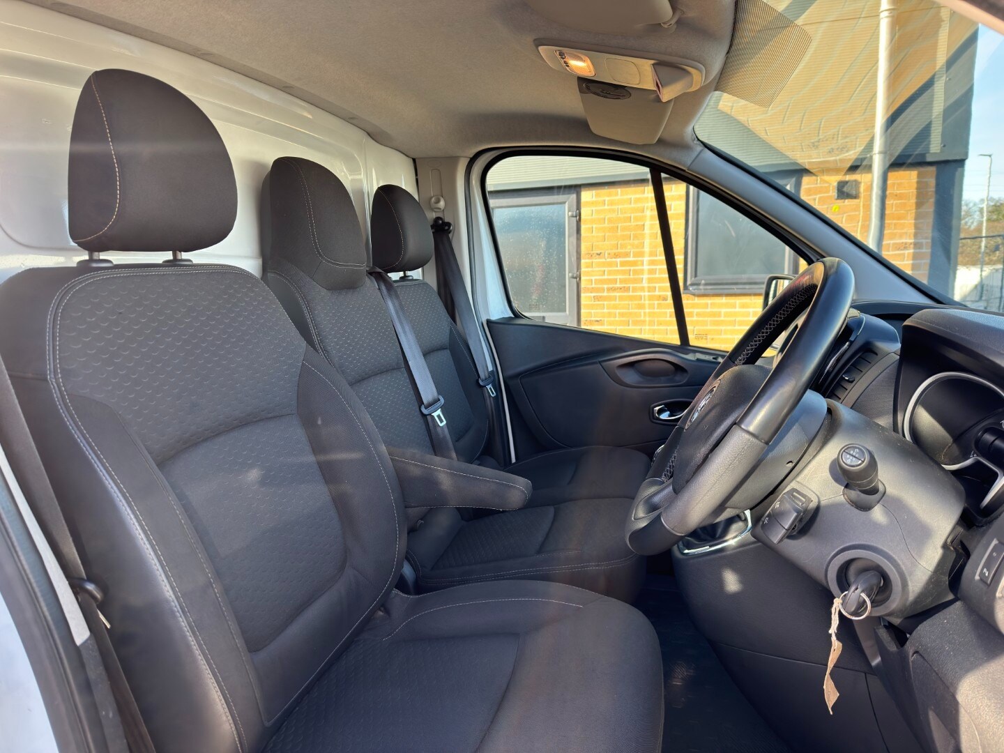 Used Vauxhall Vivaro 2018 for sale - 77065853: Photo 34