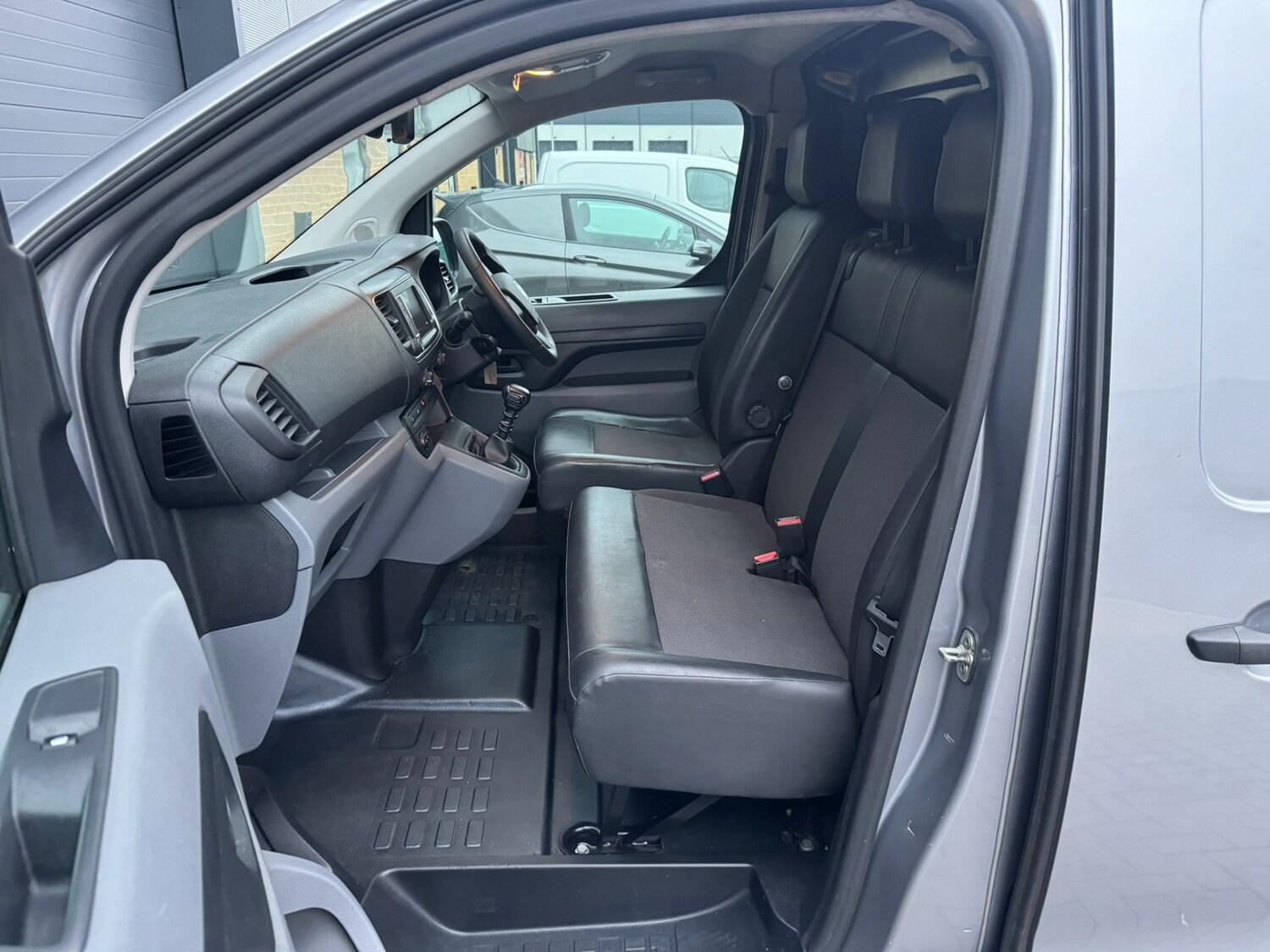 Used Vauxhall Vivaro 2020 for sale - 77394015: Photo 36