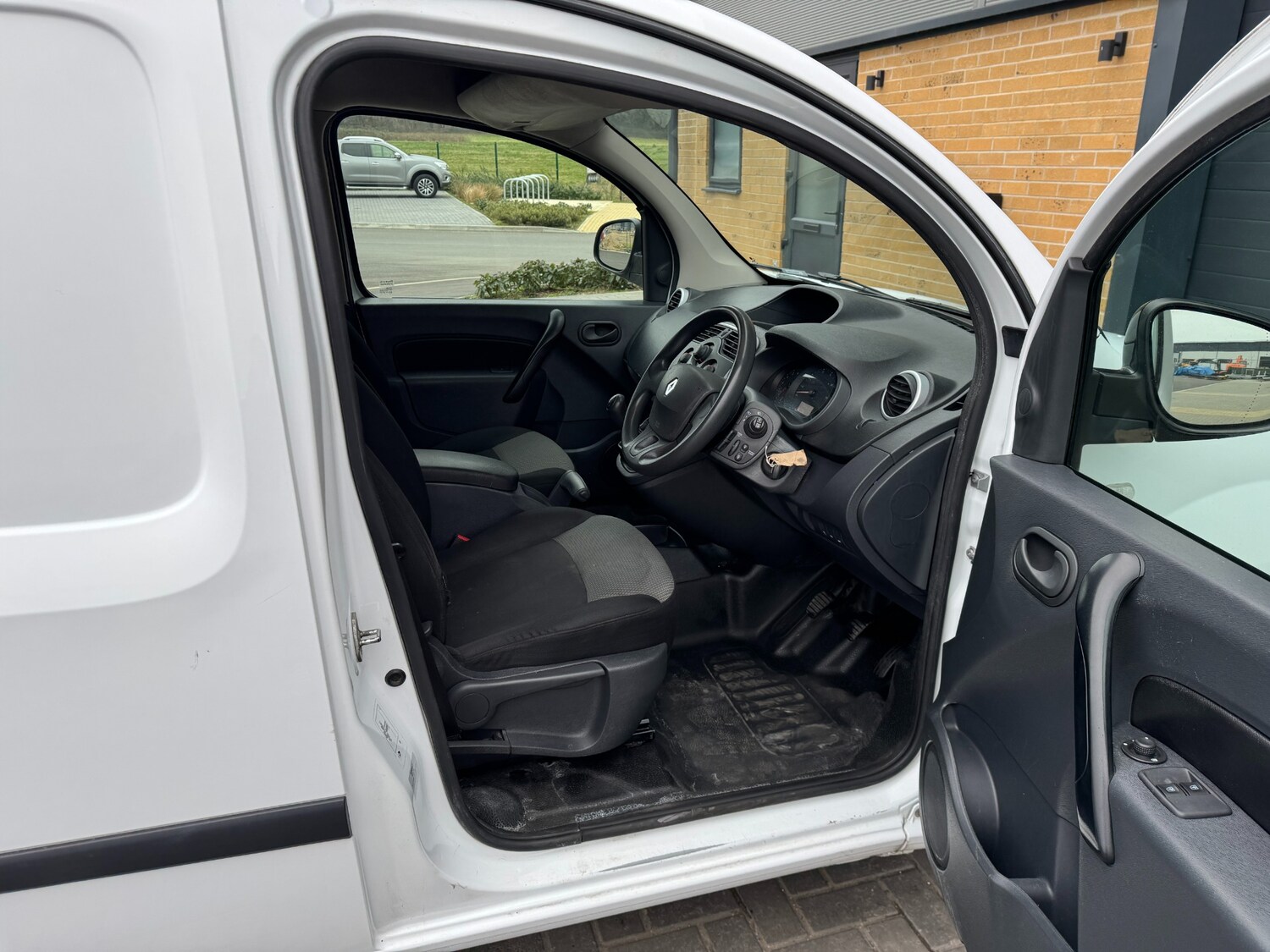 Vehicle 29