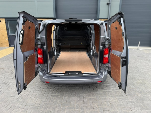 Used Vauxhall Vivaro 2019 for sale - 74853021: Photo 23