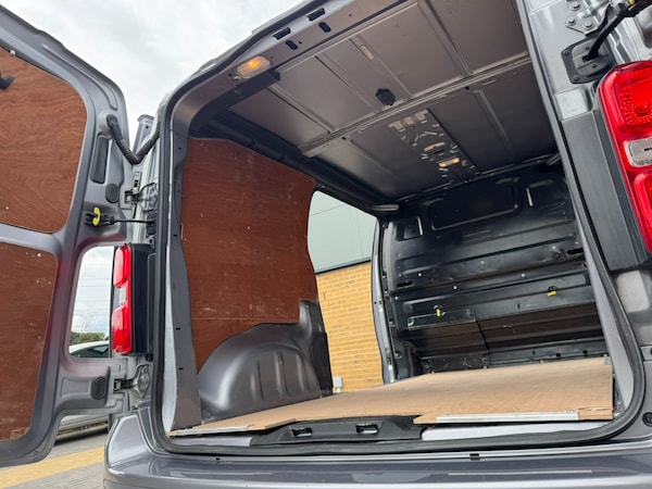 Used Vauxhall Vivaro 2019 for sale - 74853021: Photo 26