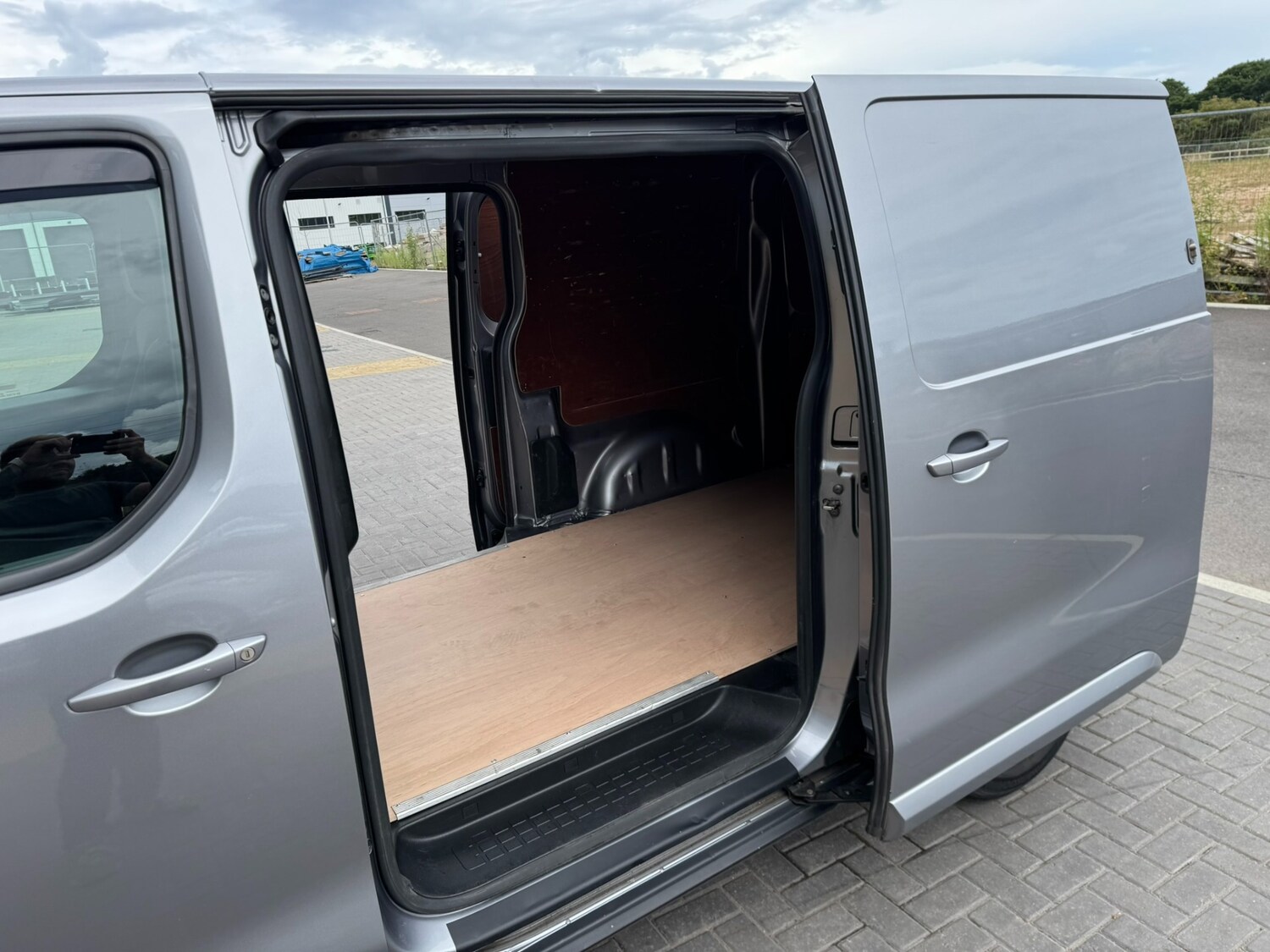 Vehicle 29