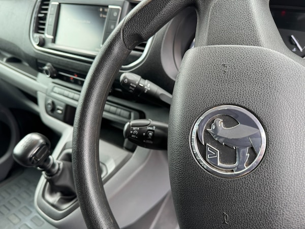 Used Vauxhall Vivaro 2019 for sale - 74853021: Photo 35