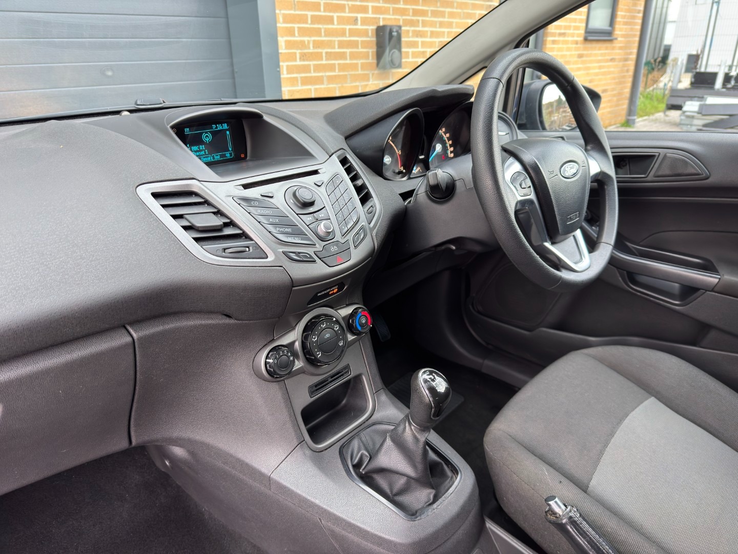 Used Ford Fiesta 2014 for sale - 76482773: Photo 32