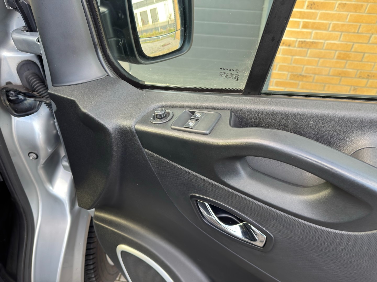 Used Vauxhall Vivaro 2017 for sale - 76609808: Photo 36