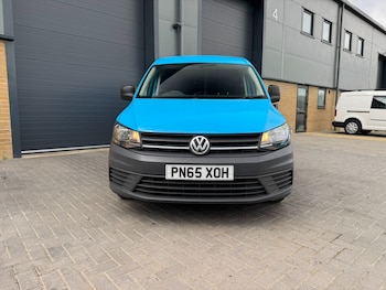 Used Volkswagen Caddy Maxi 2015 for sale - 78584789: Photo
