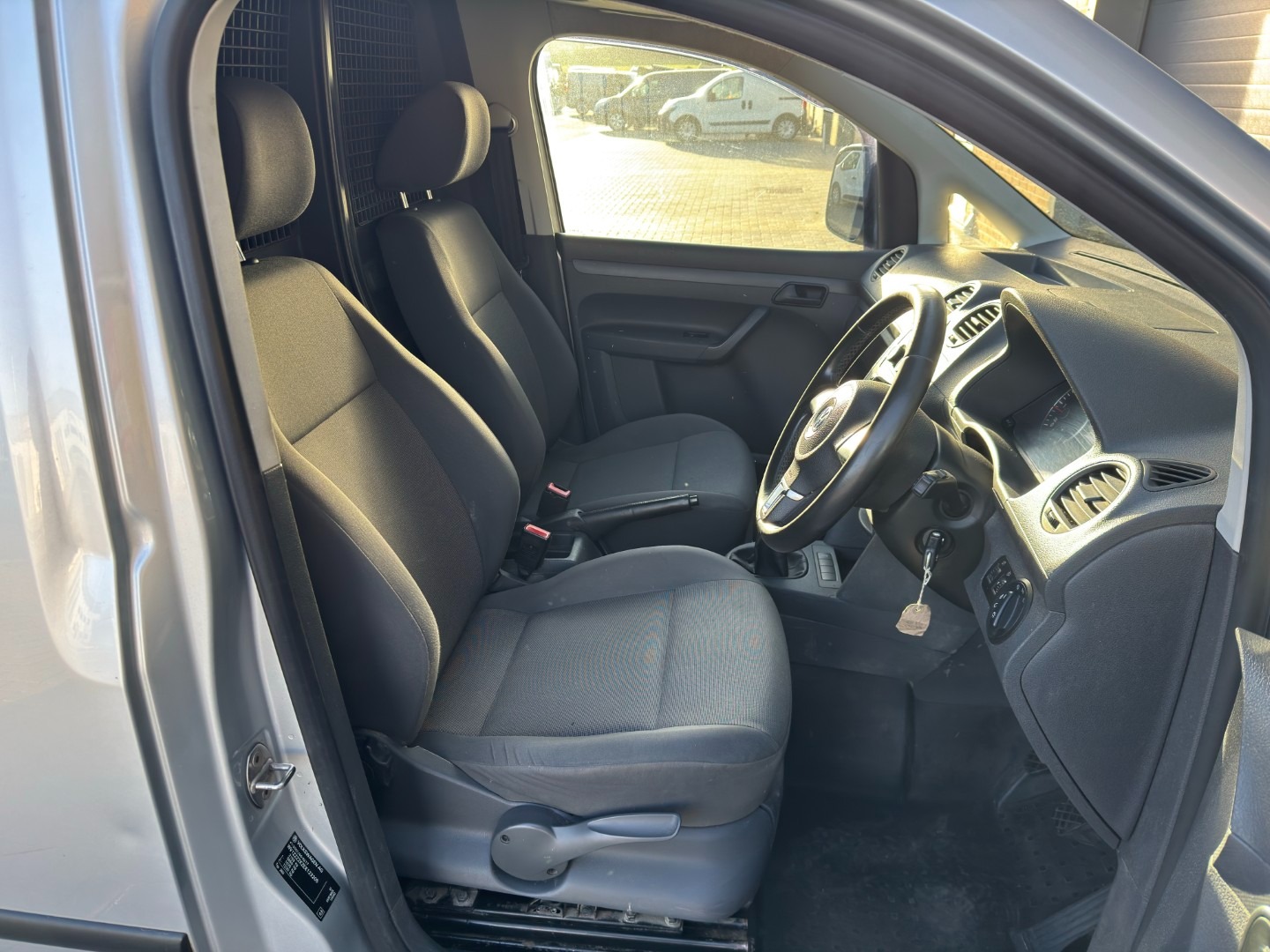 Used Volkswagen Caddy 2014 for sale - 76662096: Photo 38