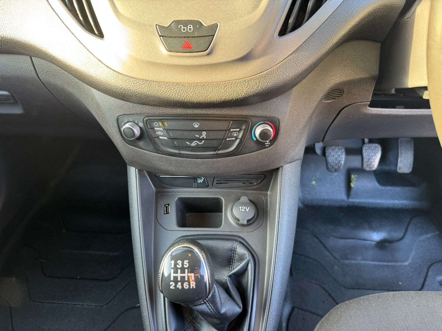 Used Ford Transit Courier 2019 for sale - 77080896: Photo 35